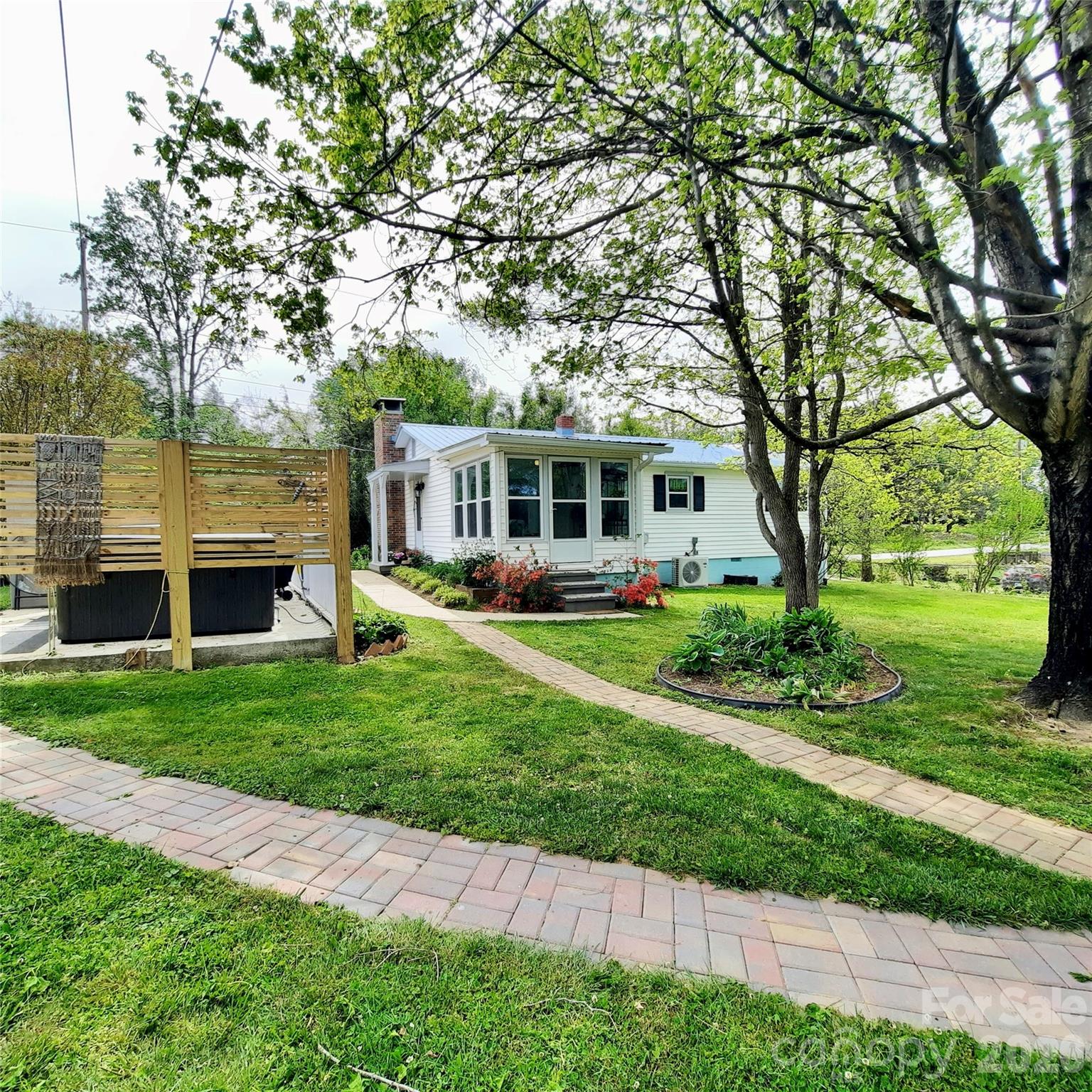 26 Calico Rock Lane Hendersonville NC 28792