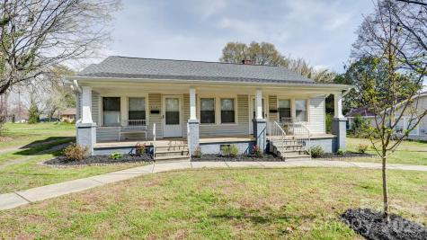 312 & 314 W Charlotte Avenue Mount Holly NC 28120