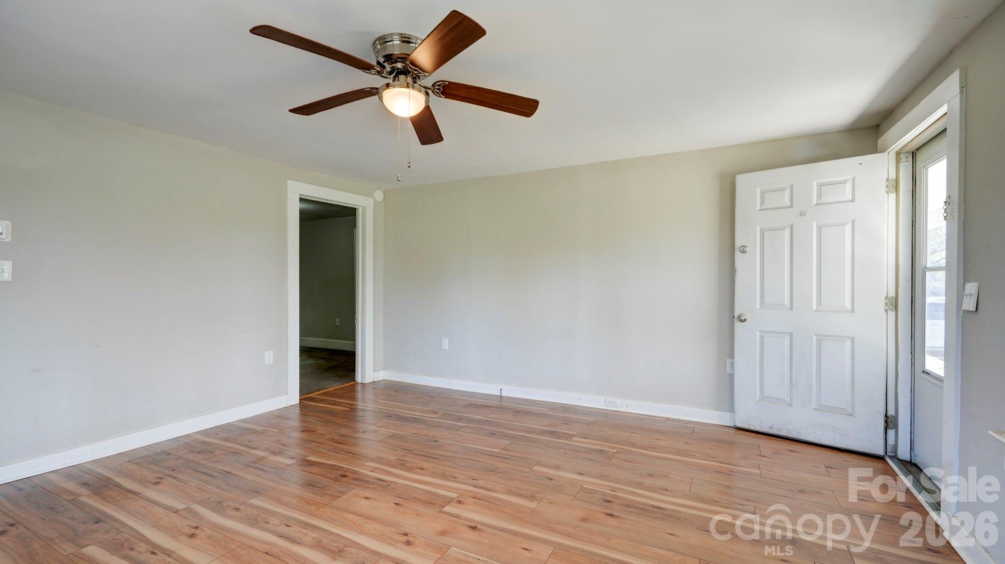 312 & 314 W Charlotte Avenue Mount Holly NC 28120