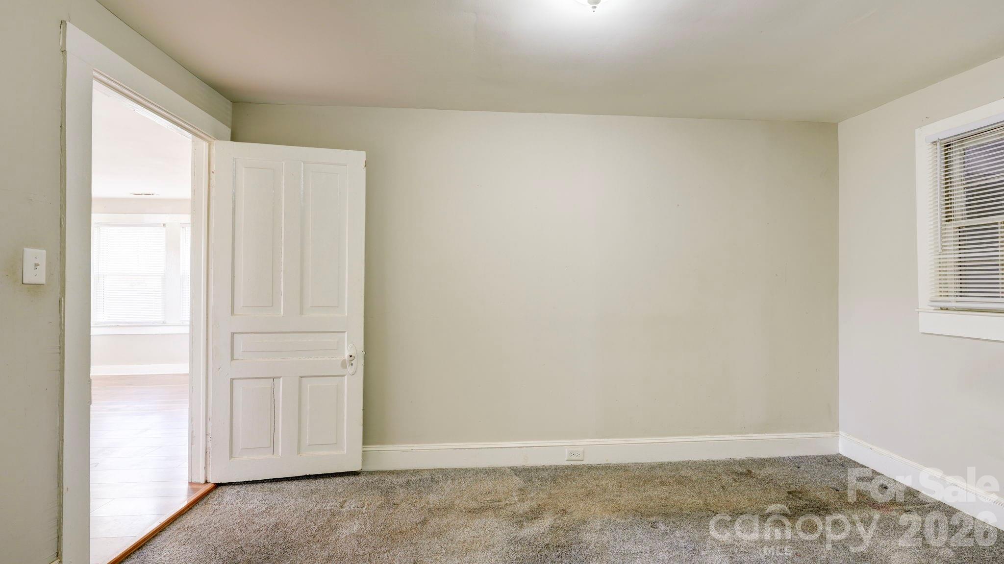 312 & 314 W Charlotte Avenue Mount Holly NC 28120