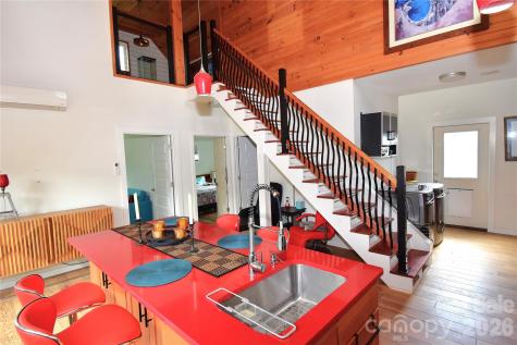 6 Belvedere Road Asheville NC 28803