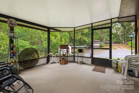 18 Bianca Way Alexander NC 28701