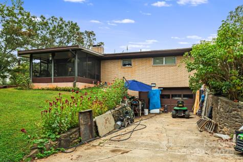 18 Bianca Way Alexander NC 28701