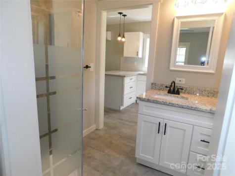 809/812 Marve Street Gastonia NC 28052