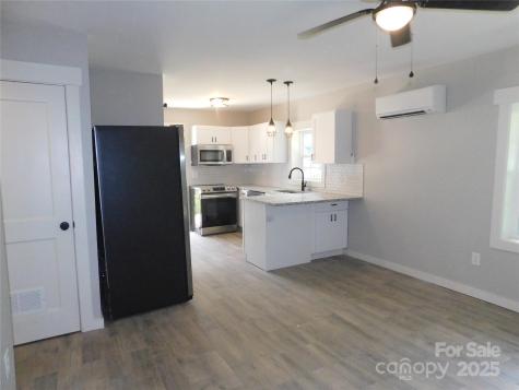 809/812 Marve Street Gastonia NC 28052