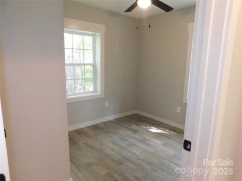 809/812 Marve Street Gastonia NC 28052