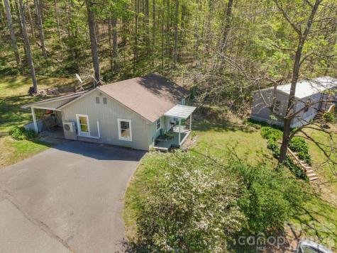 290 Hookers Gap Road Candler NC 28715