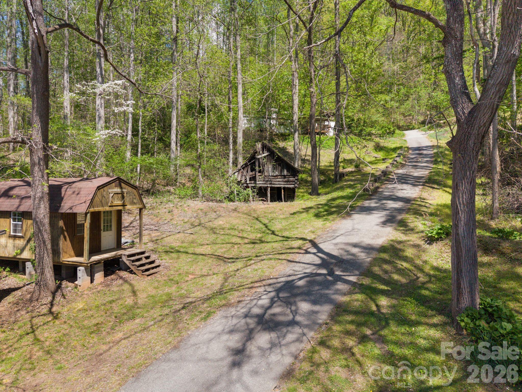 290 Hookers Gap Road Candler NC 28715