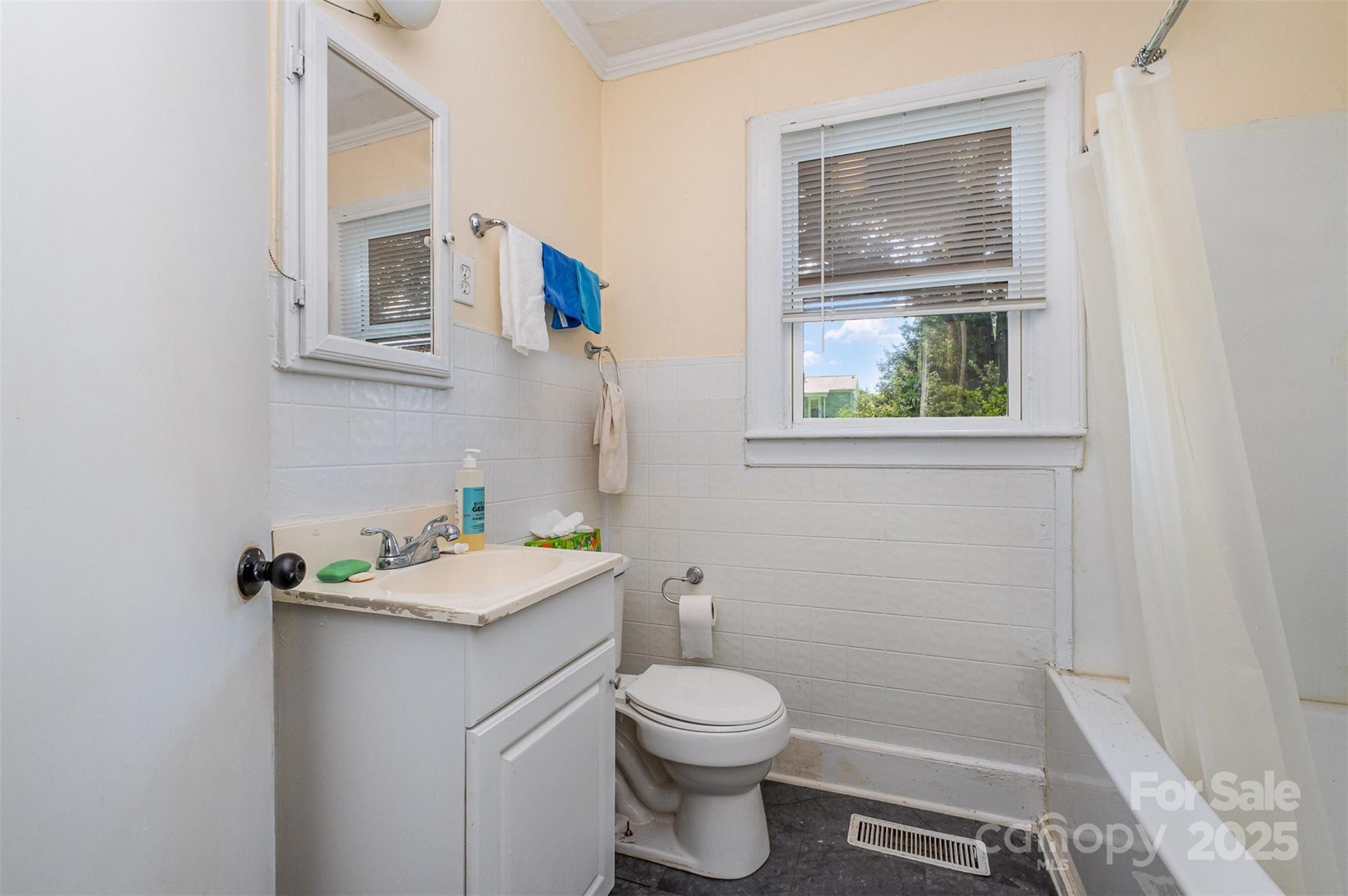 422 Wilson Street Mount Holly NC 28120