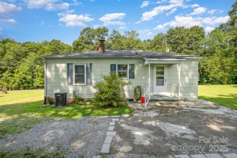 422 Wilson Street Mount Holly NC 28120
