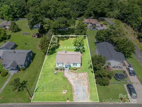 422 Wilson Street Mount Holly NC 28120