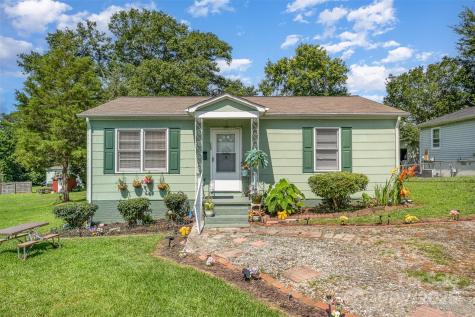 422 Wilson Street Mount Holly NC 28120