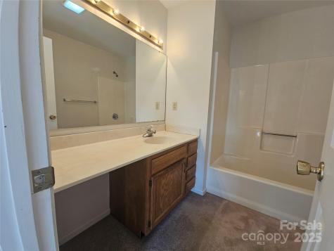 32 Sleepy Hollow Lane Swannanoa NC 28778