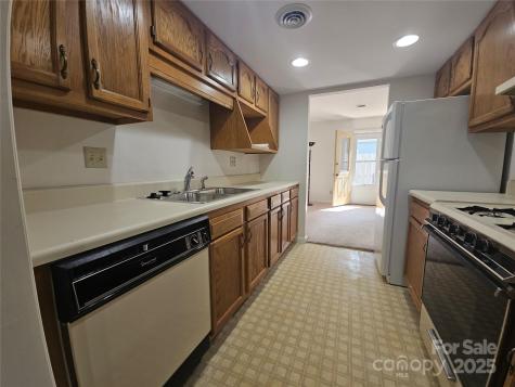 32 Sleepy Hollow Lane Swannanoa NC 28778