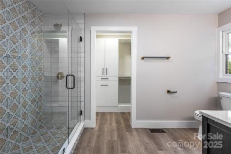 118 Rugby Forest Lane Hendersonville NC 28791