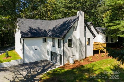 118 Rugby Forest Lane Hendersonville NC 28791