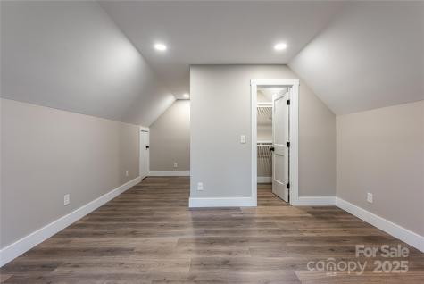 118 Rugby Forest Lane Hendersonville NC 28791