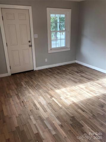 424 Skyland Avenue Charlotte NC 28205