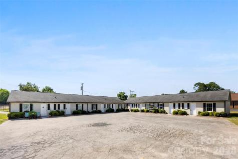 1655 Webb Street Gastonia NC 28052