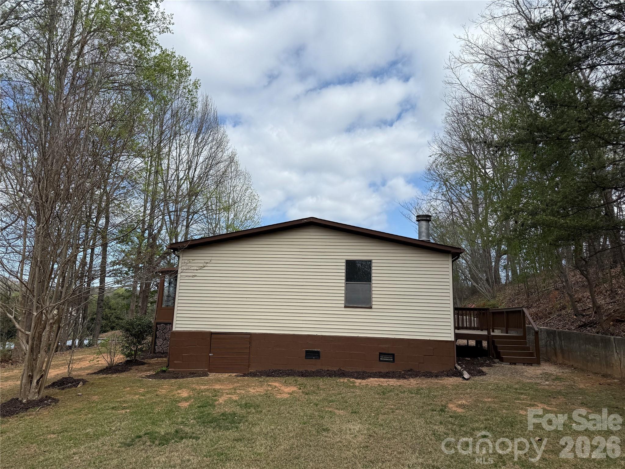 7686 Shoupes Grove Church Road Hickory NC 28602