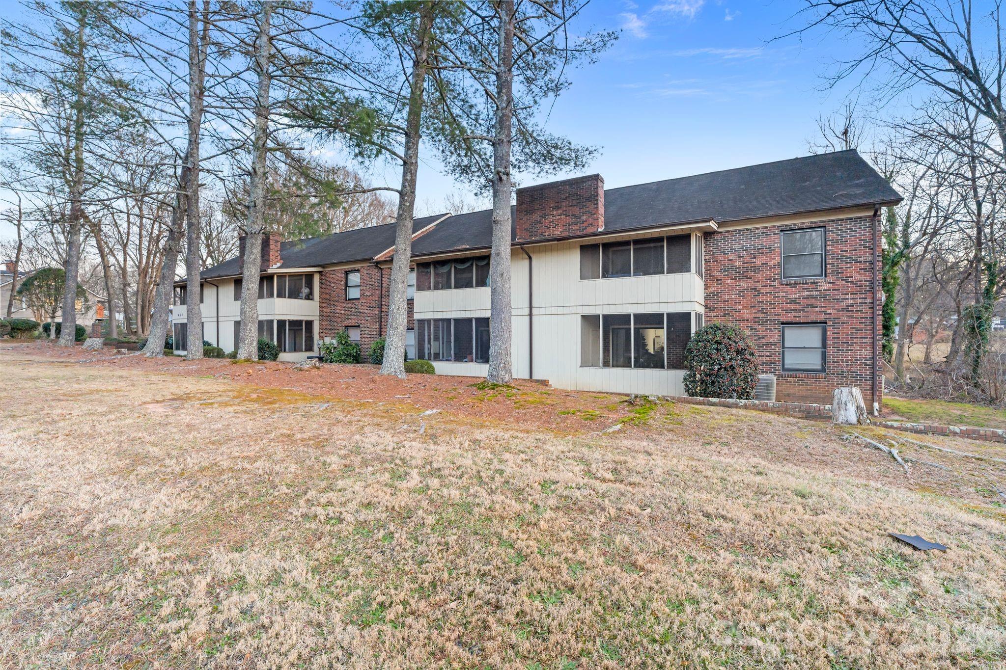 460 14th Avenue NE Hickory NC 28601