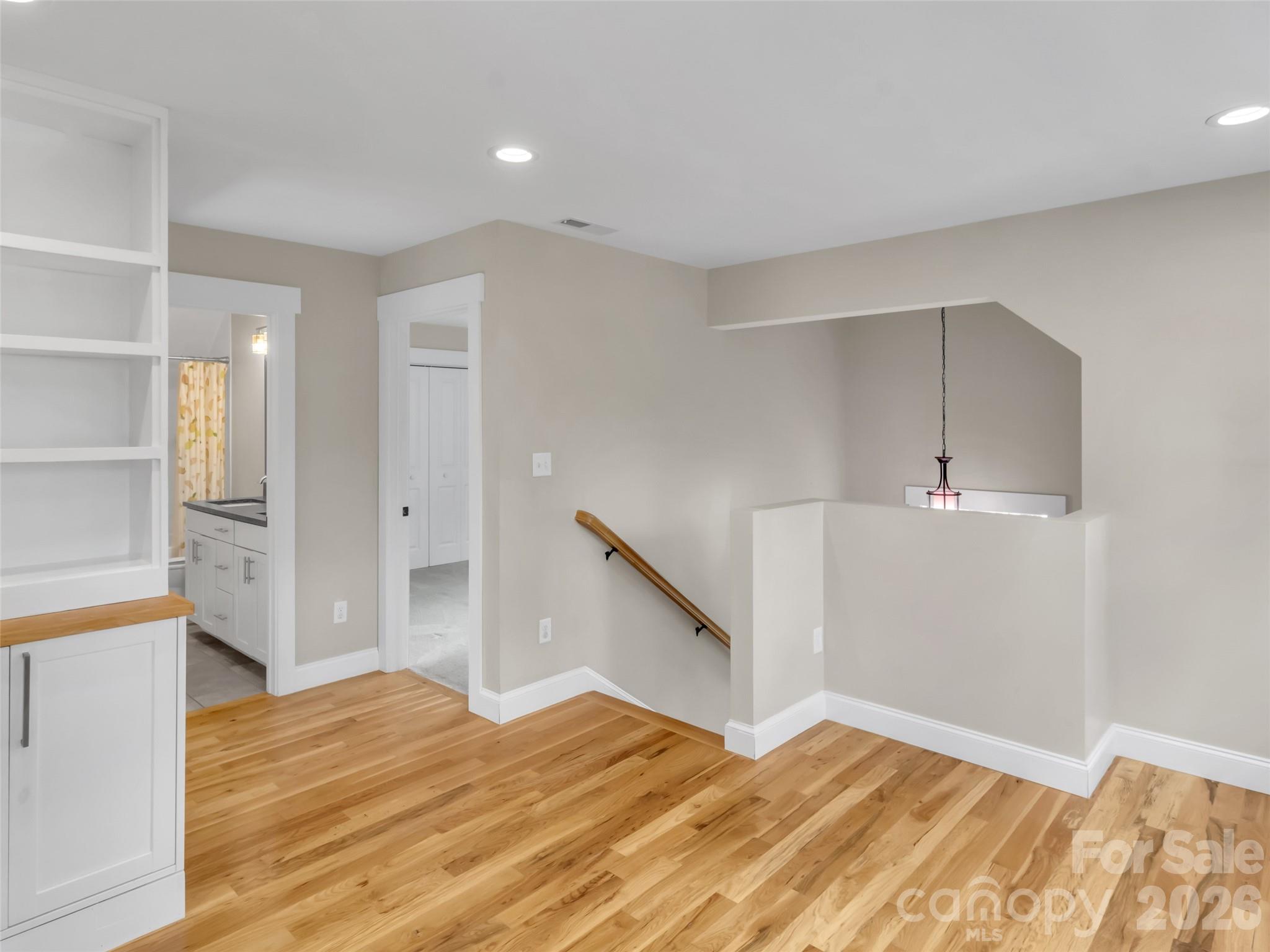 17 Elkmont Terrace Asheville NC 28804