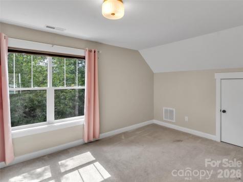17 Elkmont Terrace Asheville NC 28804