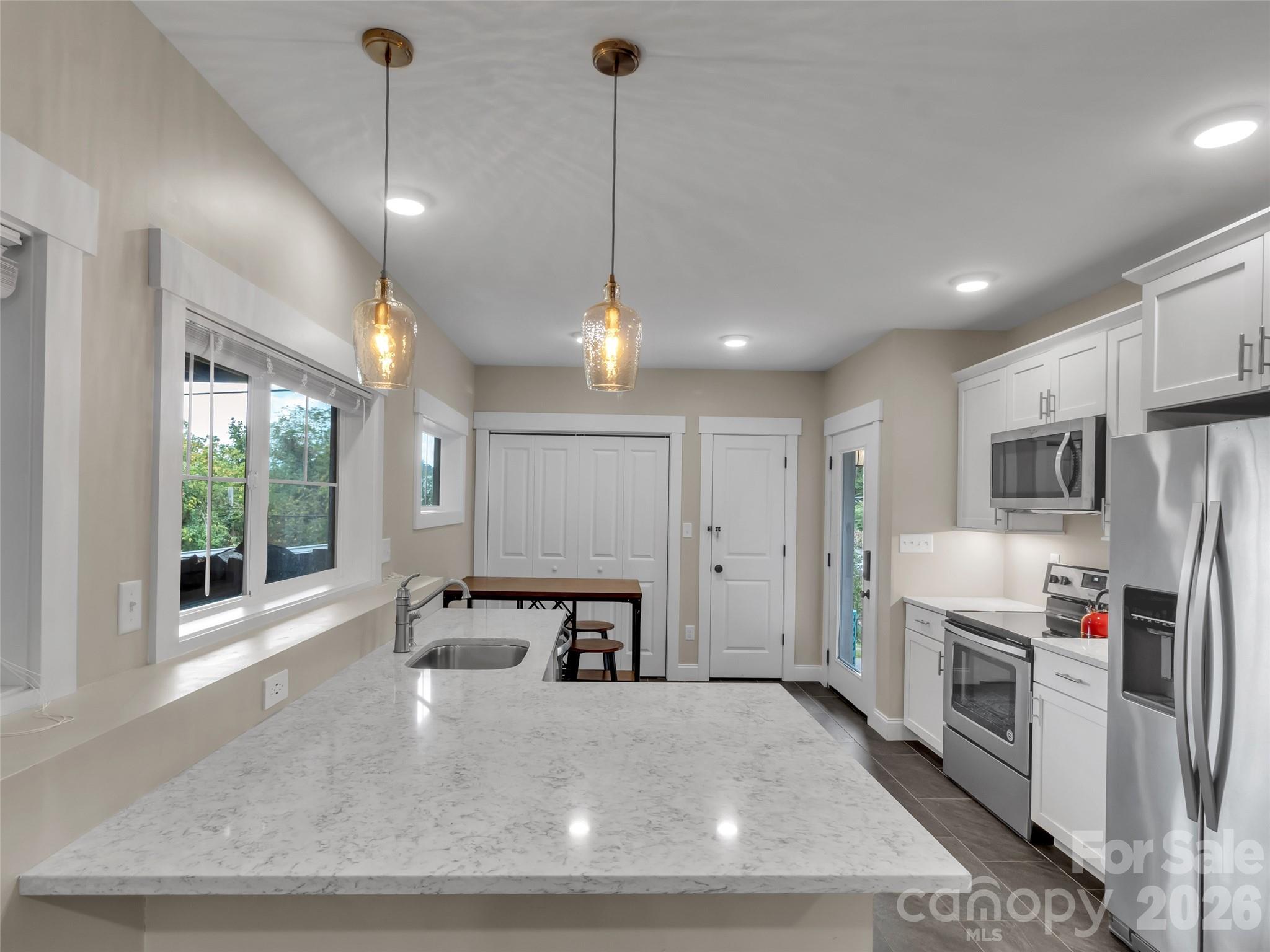 17 Elkmont Terrace Asheville NC 28804