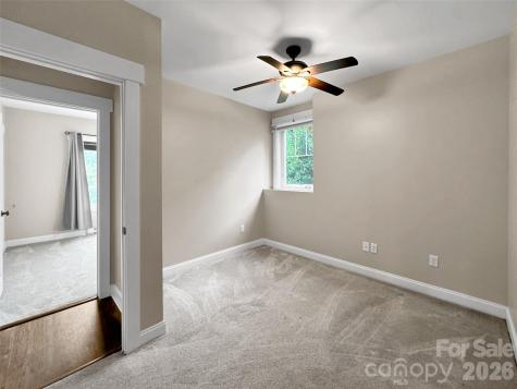 17 Elkmont Terrace Asheville NC 28804