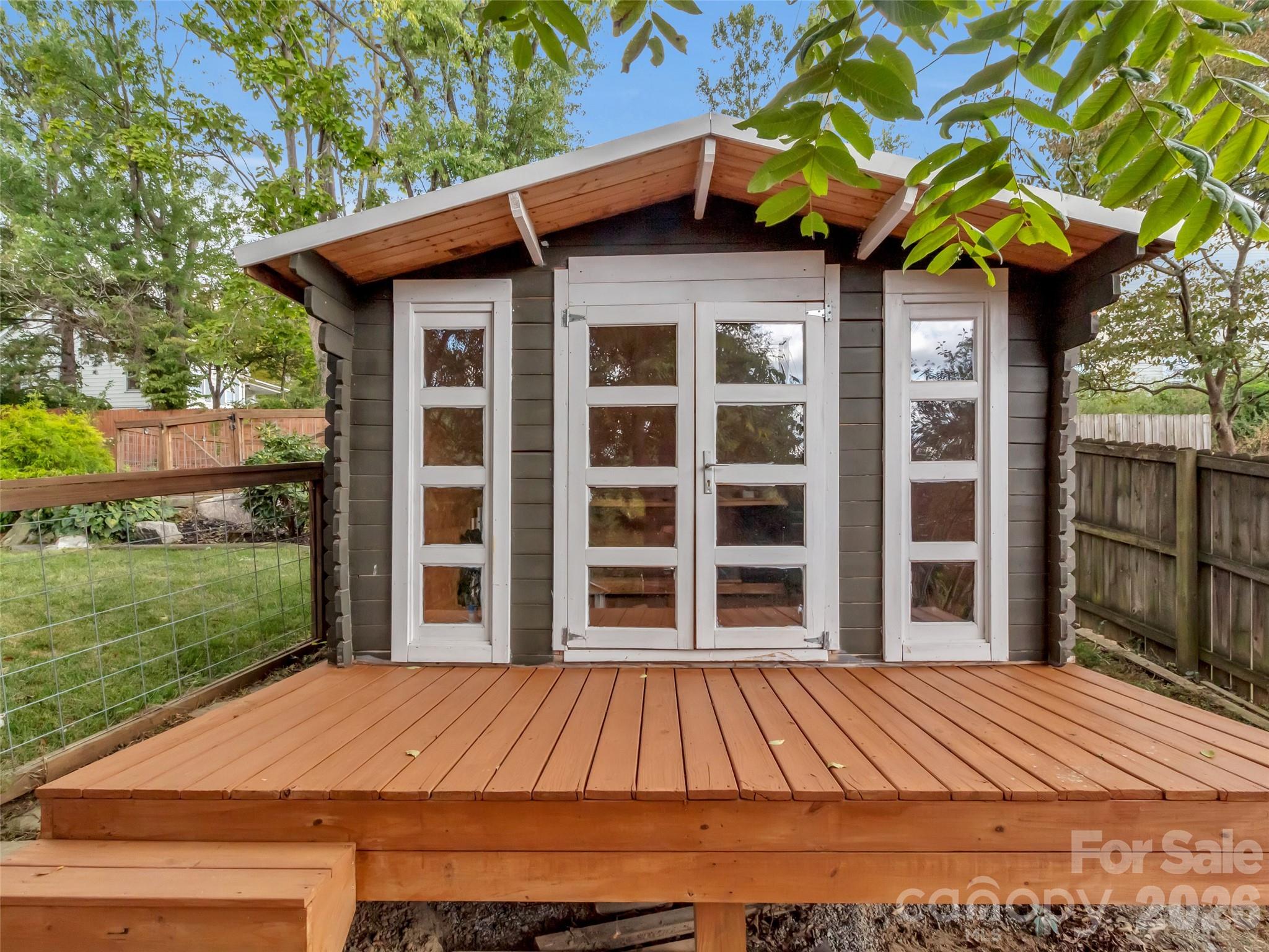 17 Elkmont Terrace Asheville NC 28804