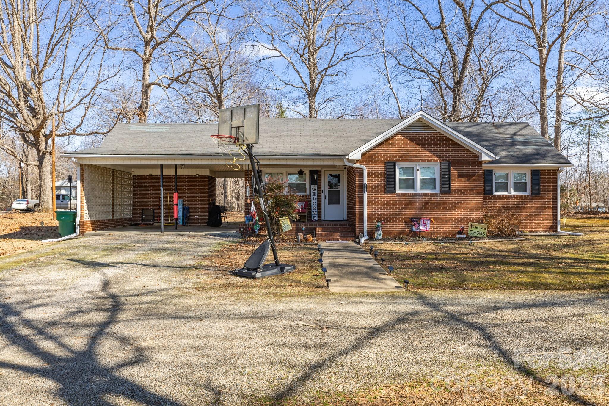 5513 Nc Hwy 700 Highway Eden NC 27288