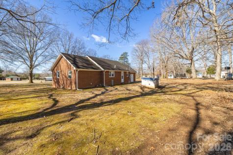 5513 Nc Hwy 700 Highway Eden NC 27288