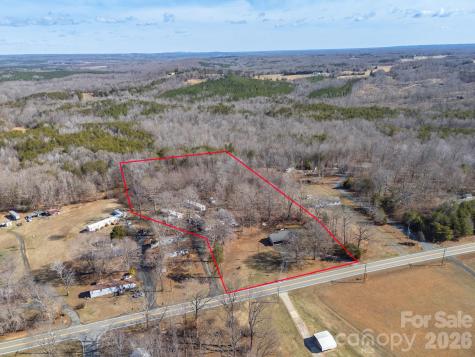 5513 Nc Hwy 700 Highway Eden NC 27288