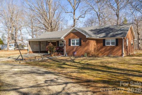 5513 Nc Hwy 700 Highway Eden NC 27288