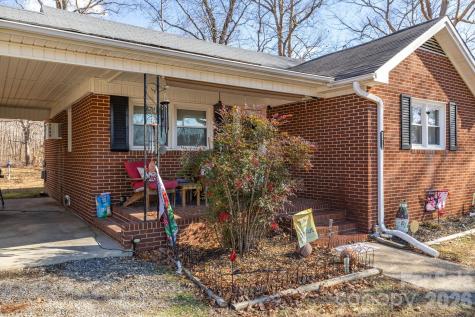 5513 Nc Hwy 700 Highway Eden NC 27288