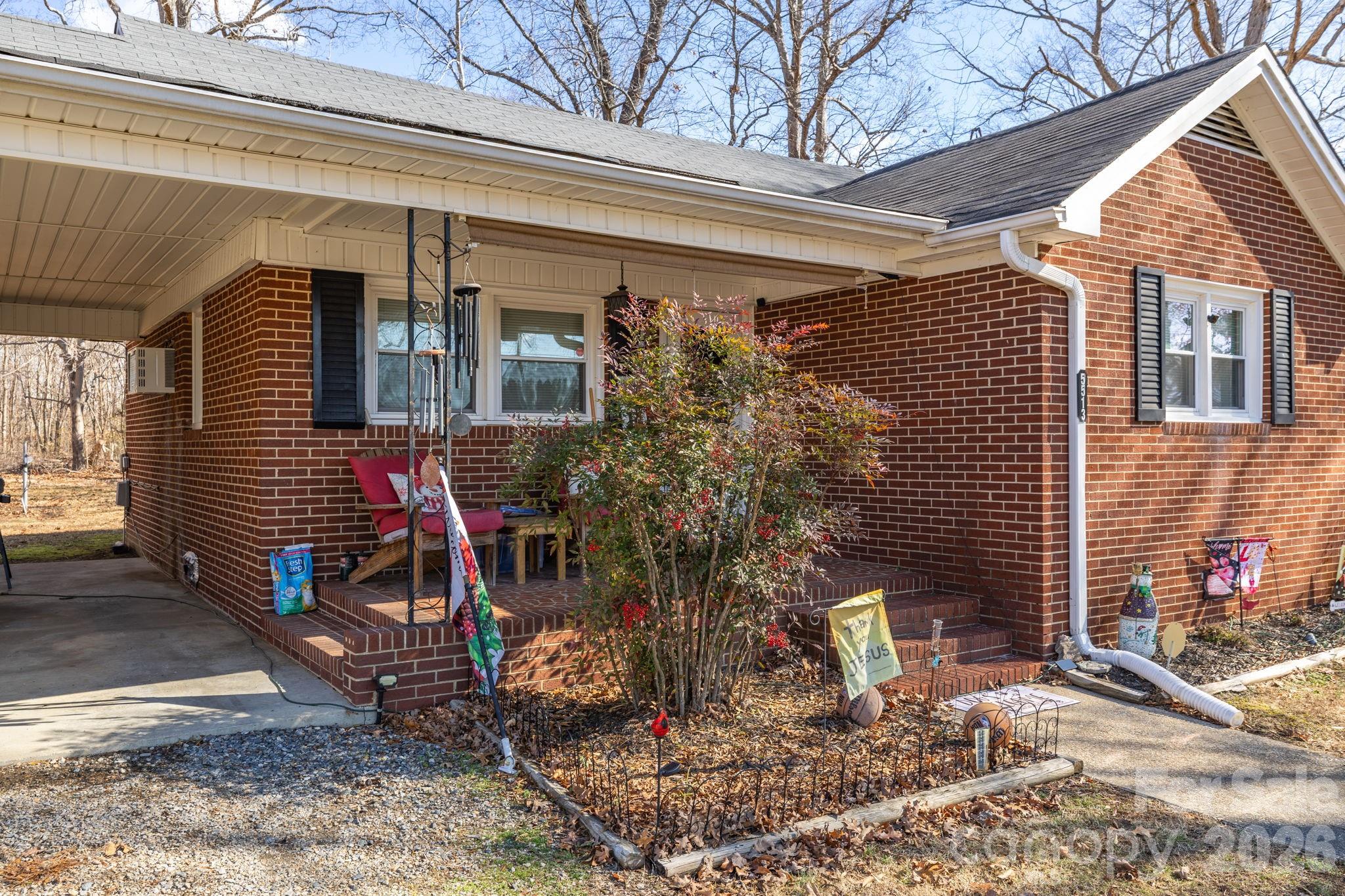 5513 Nc Hwy 700 Highway Eden NC 27288