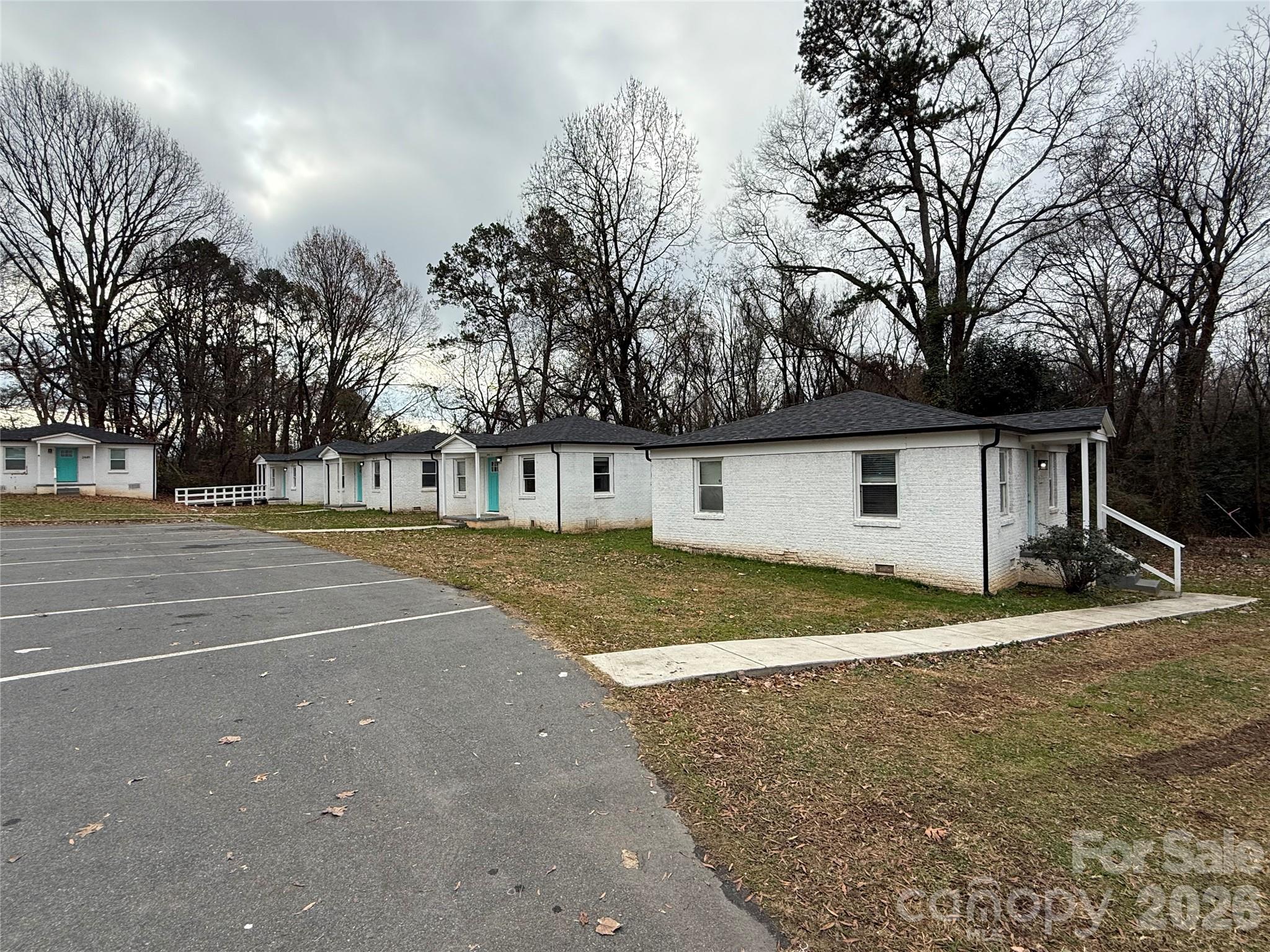 2439 Carmine Street Charlotte NC 28206