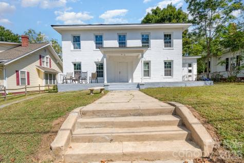 604 Wentworth Street Reidsville NC 27320