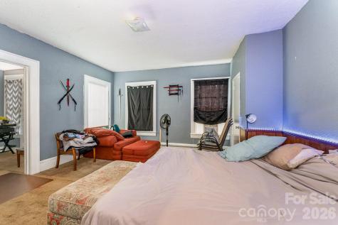 604 Wentworth Street Reidsville NC 27320