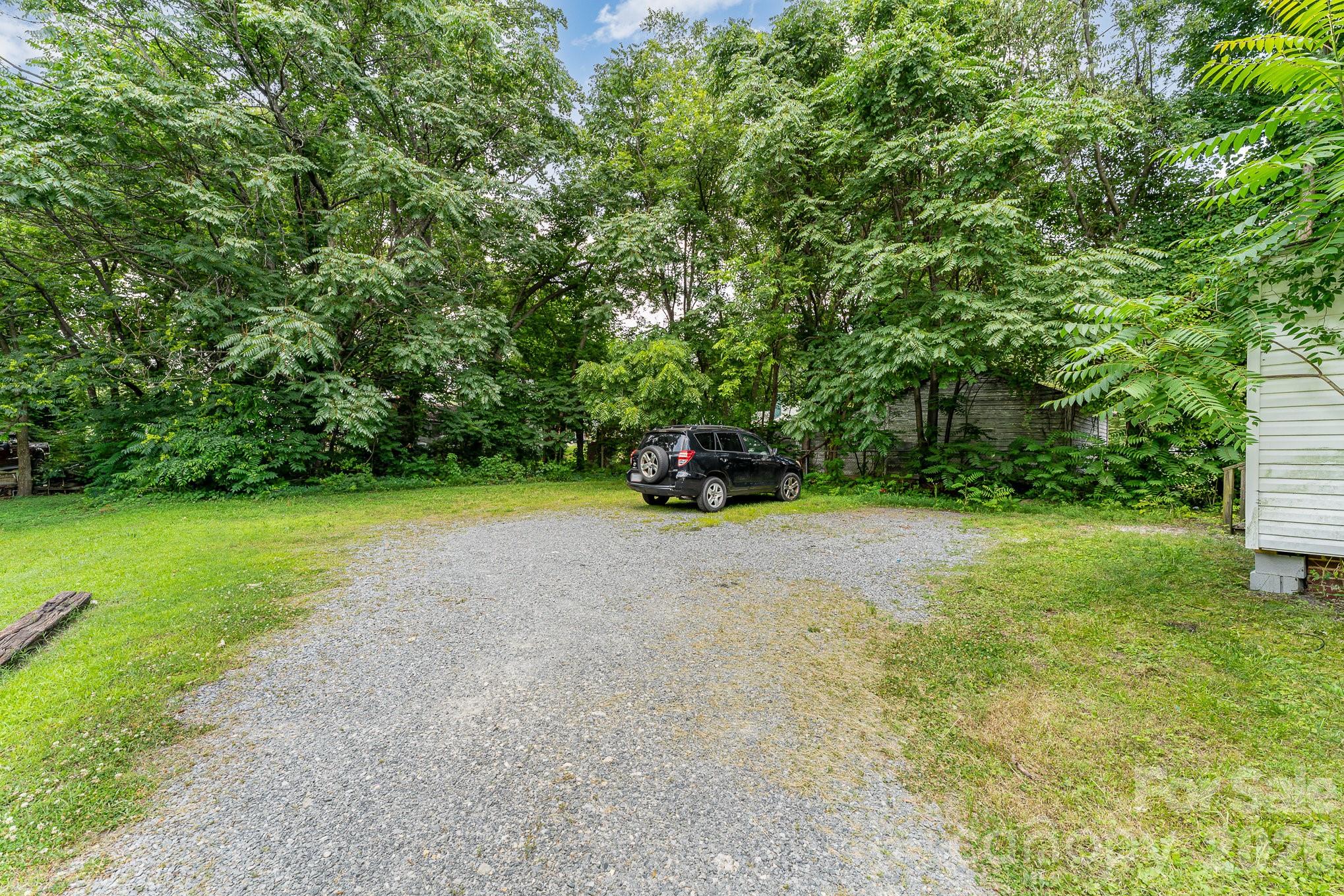 604 Wentworth Street Reidsville NC 27320