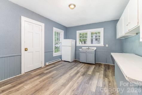 604 Wentworth Street Reidsville NC 27320