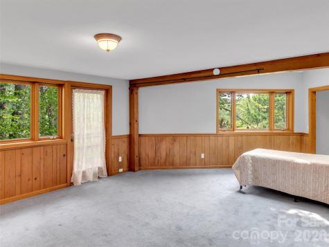 429 Biodome Drive Waynesville NC 28785