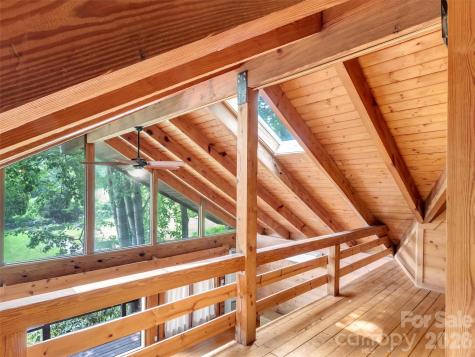 429 Biodome Drive Waynesville NC 28785