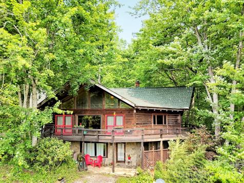 429 Biodome Drive Waynesville NC 28785