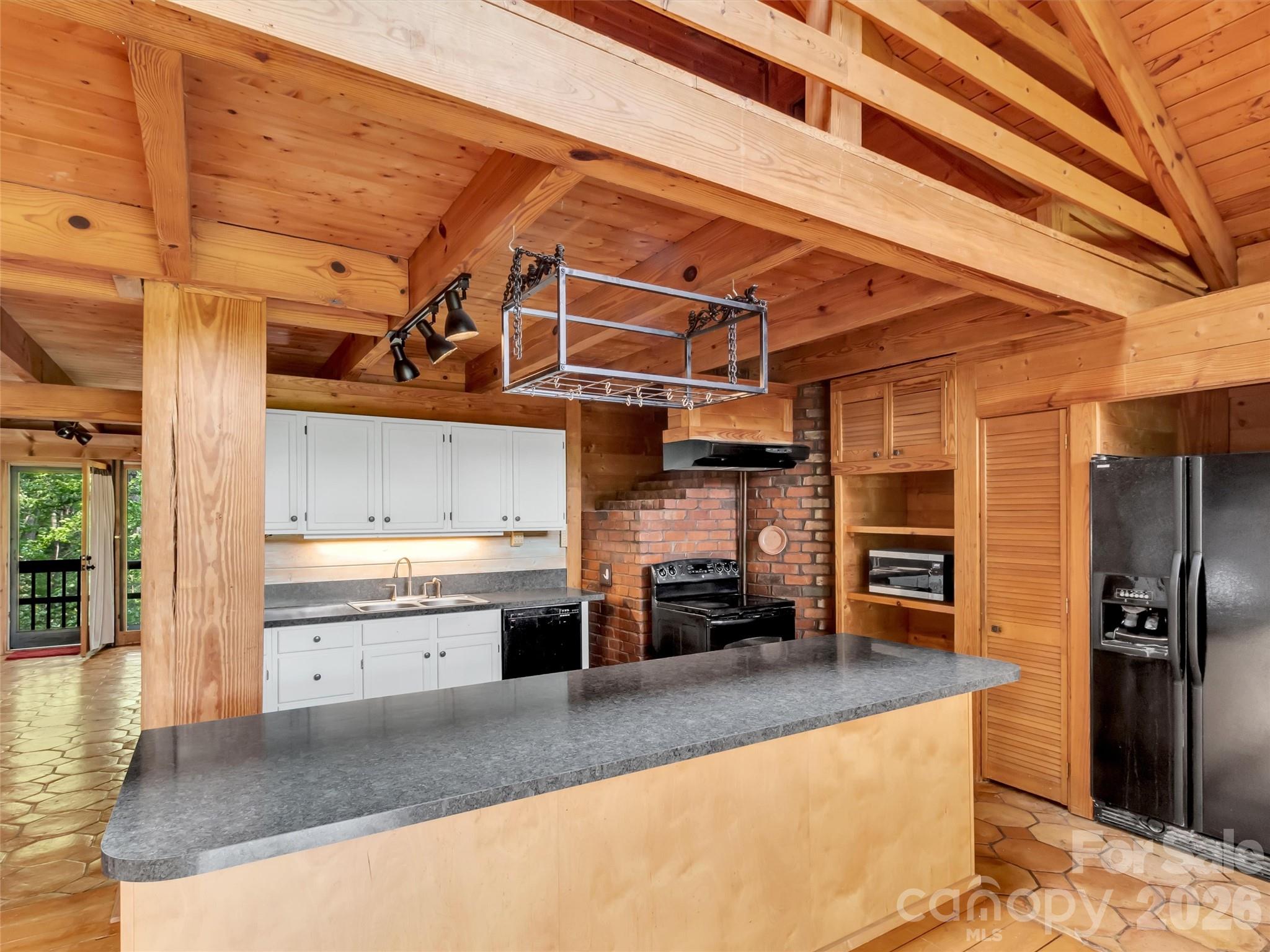429 Biodome Drive Waynesville NC 28785