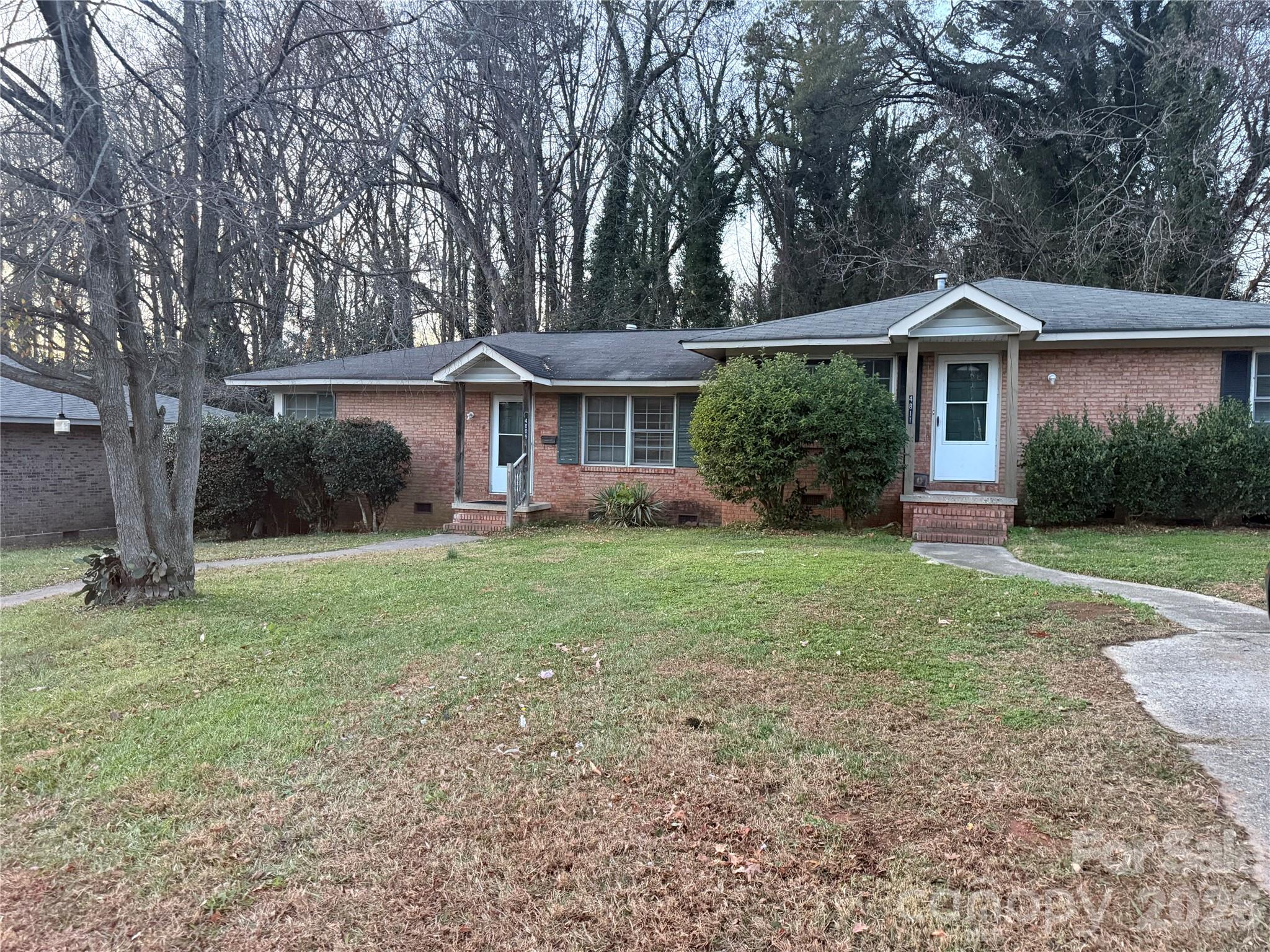 4809 Malibu Drive Charlotte NC 28215