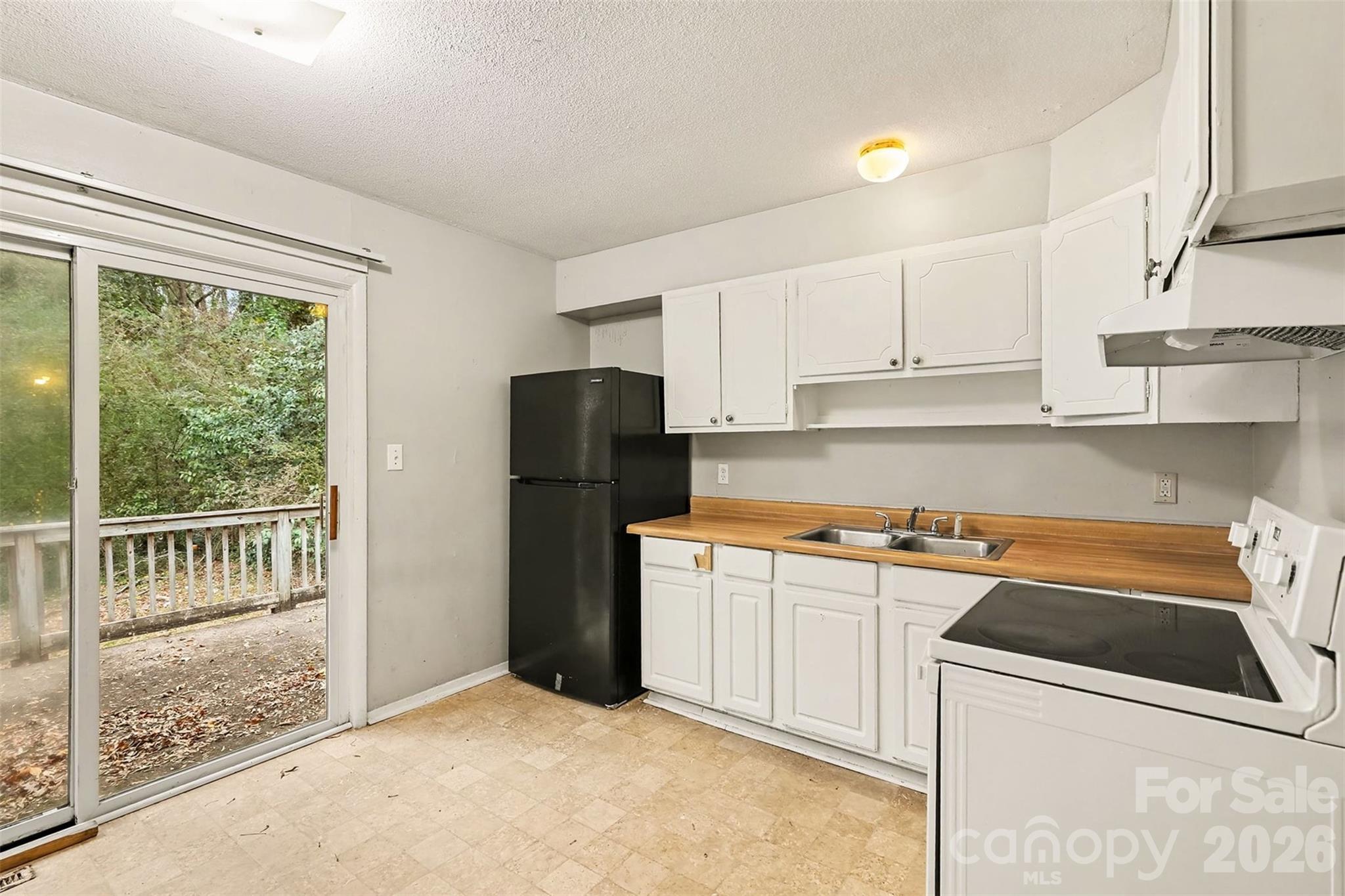 4809 Malibu Drive Charlotte NC 28215