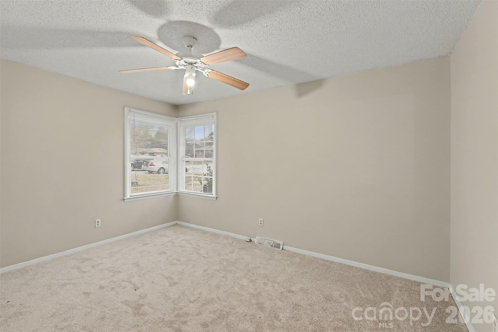 4809 Malibu Drive Charlotte NC 28215
