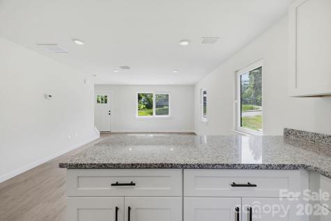 244 S Caldwell Avenue Conover NC 28613
