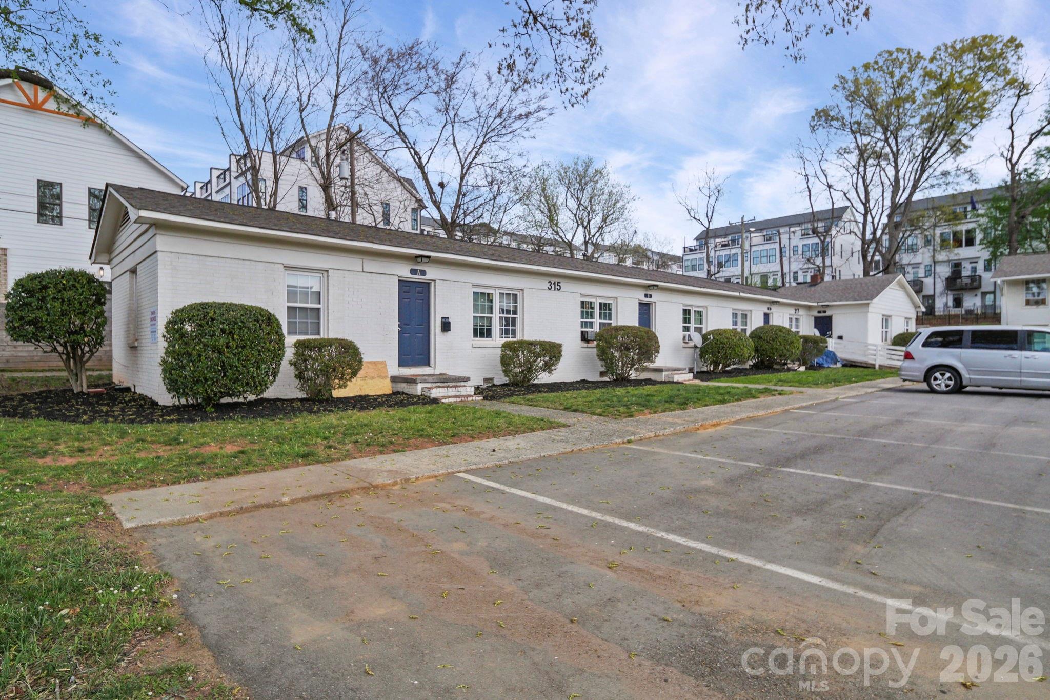 315 S Gardner Avenue Charlotte NC 28208